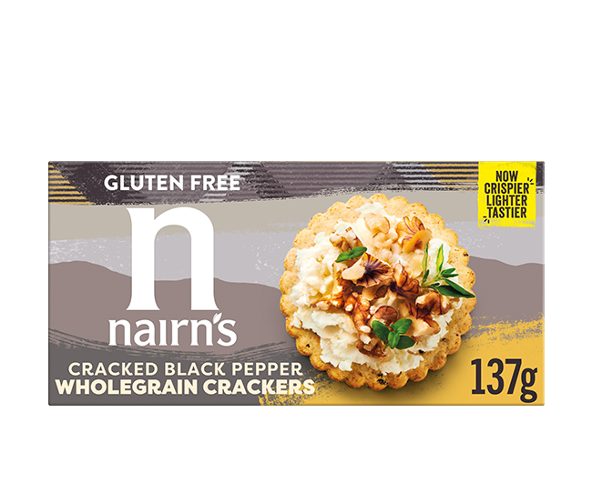 Cracked black pepper crackers >>