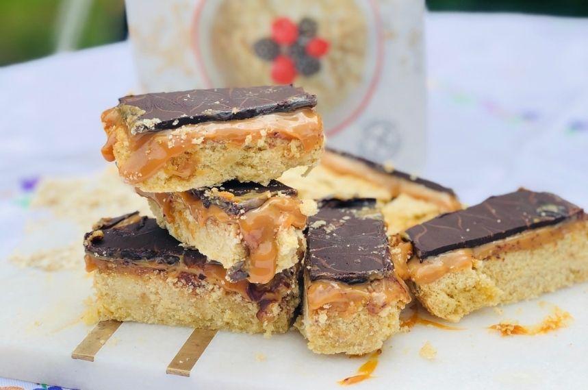 Oat flour Millionaire Shortbread